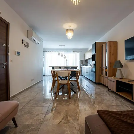 Xemxija Seaview Retreat