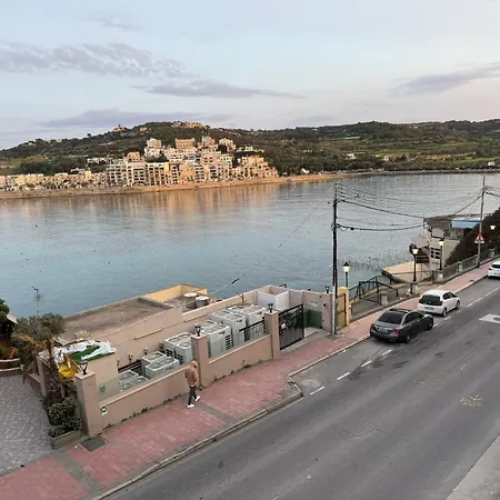 Xemxija Seaview Retreat